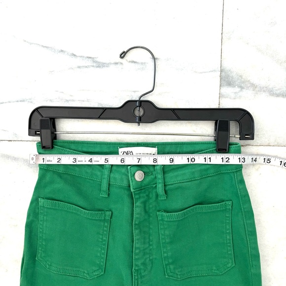 Zara High Rise Green Front Pocket Flare Leg Ankle Jeans Size 2 - Picture 7 of 8